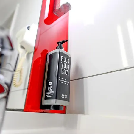 Ibis Center Hotel 4*