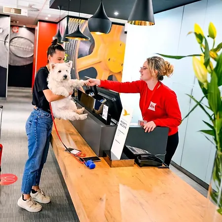 Ibis Center Szálloda 4*