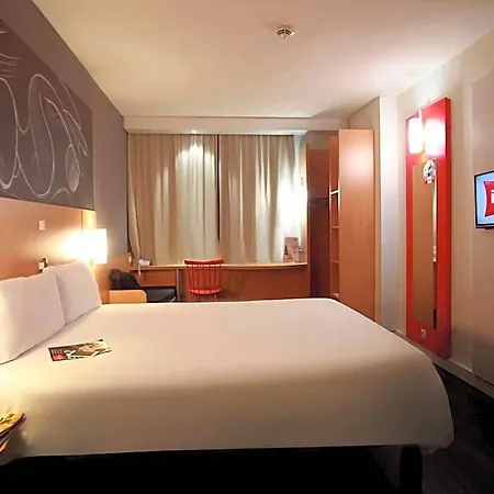 酒店 Ibis Center