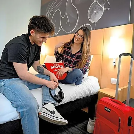 Ibis Center Hotel 4*