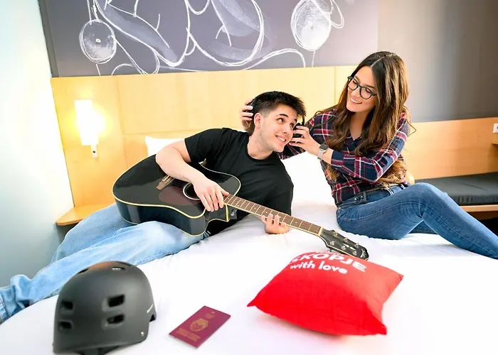 Hotel Ibis Center 4*