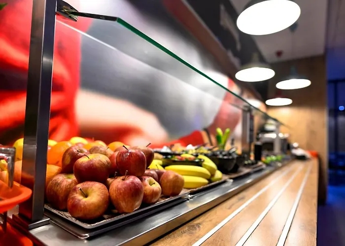 Hotel Ibis Center 4*