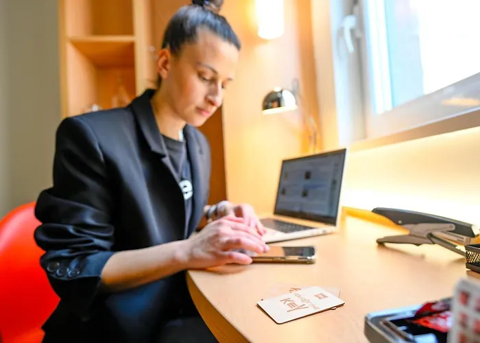 Ibis Center Hotel 4*