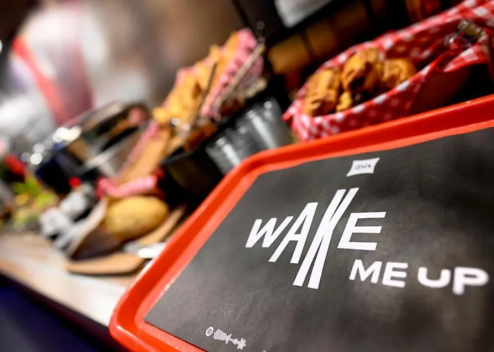 Ibis Center Hotel 4*