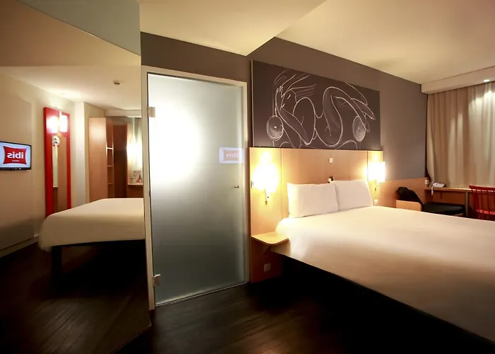 Hotel Ibis Center 4*